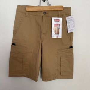 NWT Boys Wrangler Khaki Gamer Knee Length Cargo Shorts Size 12R